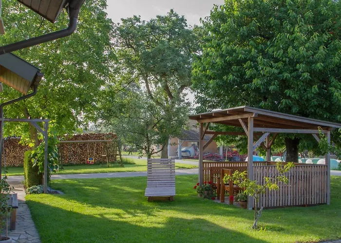 Und Leeb Πανσιόν Persenbeug