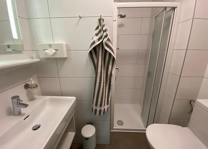 Und Leeb 3* Persenbeug