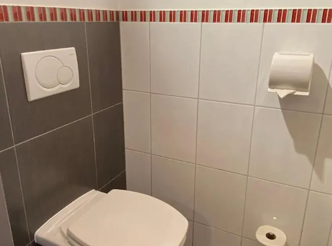 Und Leeb 3* Persenbeug